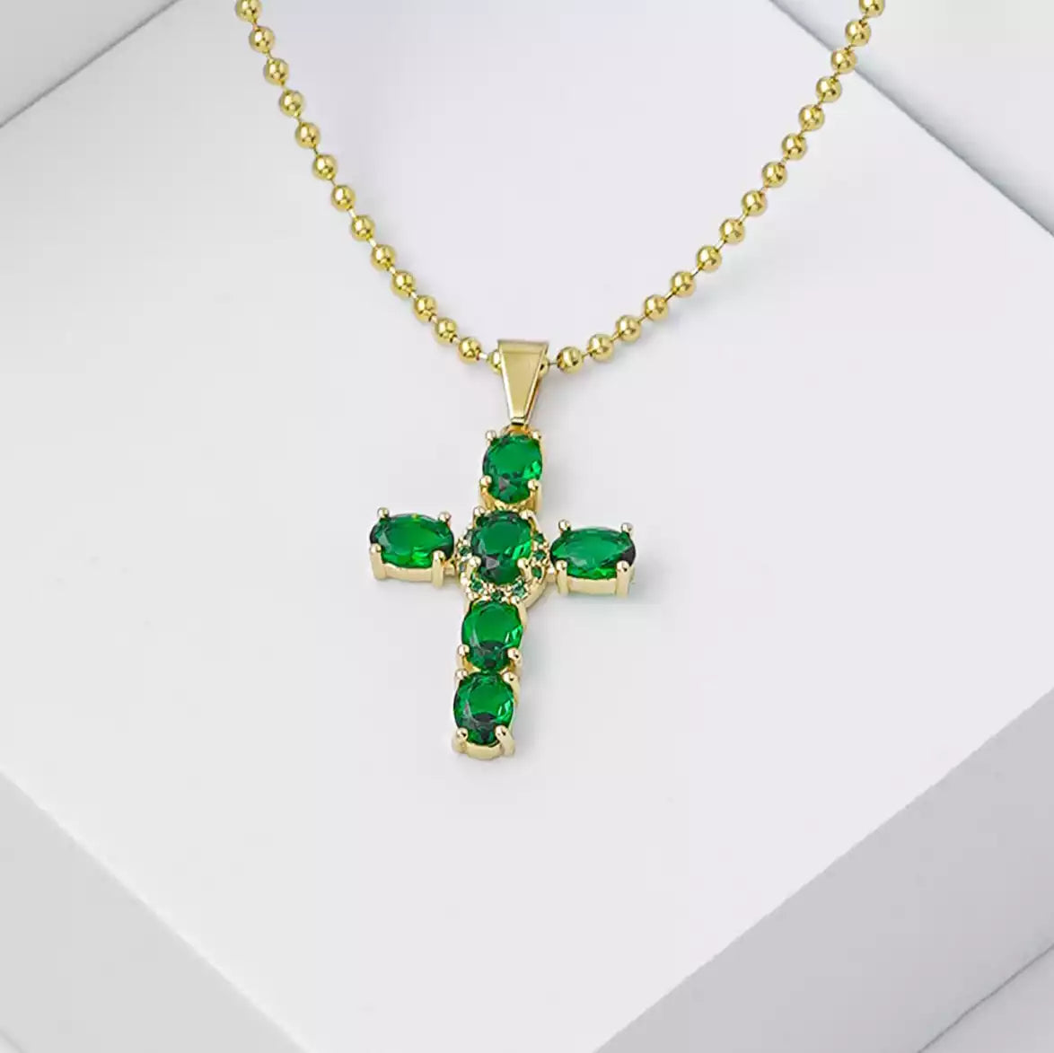D Green Brightness
